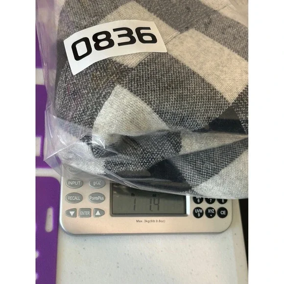 Lauren Ralph Lauren L/XL Black Ivory Plaid Fringe Wool Blend Poncho - Picture 9 of 9